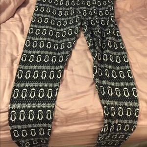 Penguin leggings